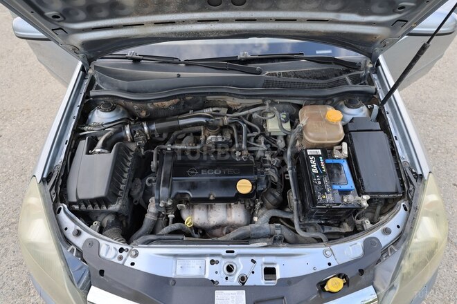 Opel Astra 2006, 275,000 km - 1.4 l - Bakı