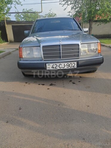 Mercedes E 200 1992, 300,000 km - 2.0 l - Cəlilabad