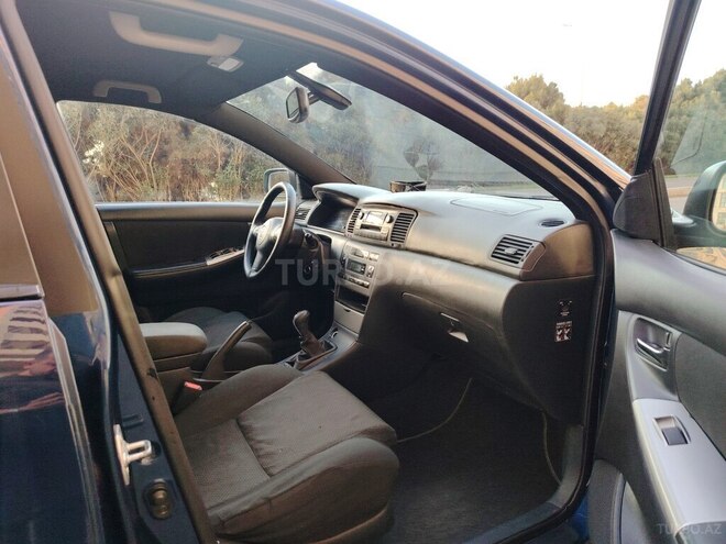 Toyota Corolla 2005, 242,369 km - 1.4 l - Bakı