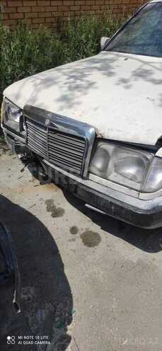 Mercedes E 200 d 1985, 450,000 km - 2.0 l - Bakı