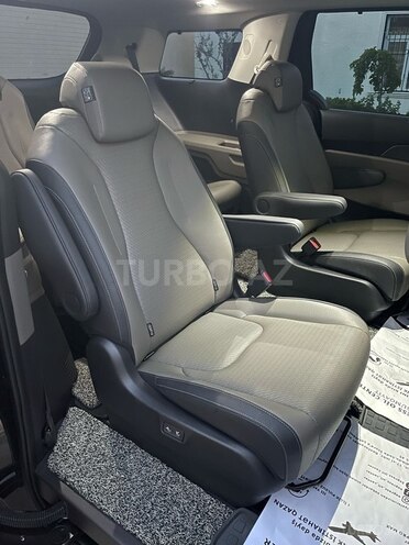 Kia Carnival 2024, 13,850 km - 1.6 l - Sumqayıt