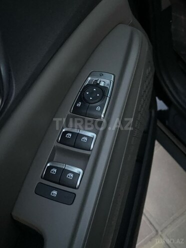 Kia Carnival 2024, 13,850 km - 1.6 l - Sumqayıt