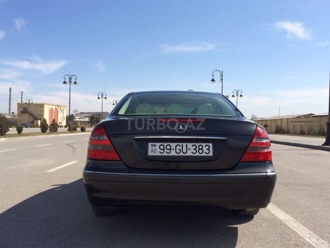 Mercedes E 270 2002, 450,000 km - 2.7 л - Bakı