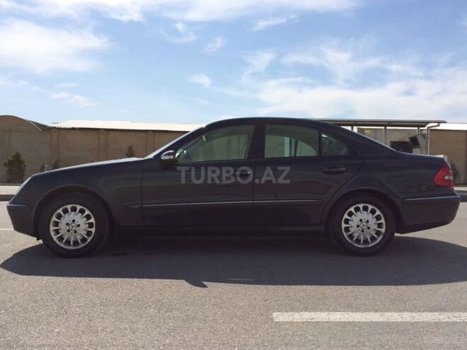 Mercedes E 270 2002, 450,000 km - 2.7 л - Bakı