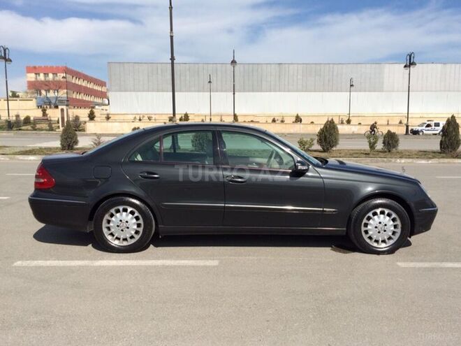 Mercedes E 270 2002, 450,000 km - 2.7 л - Bakı