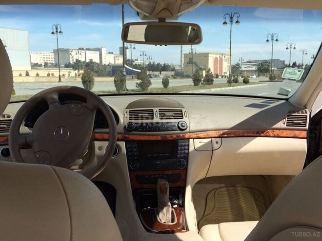Mercedes E 270 2002, 450,000 km - 2.7 л - Bakı