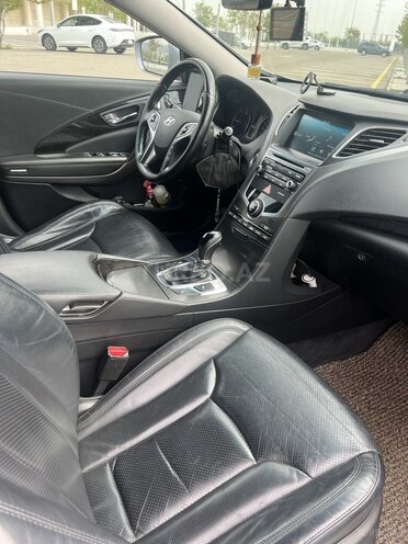 Hyundai Grandeur 2015, 220,145 km - 2.2 l - Bakı