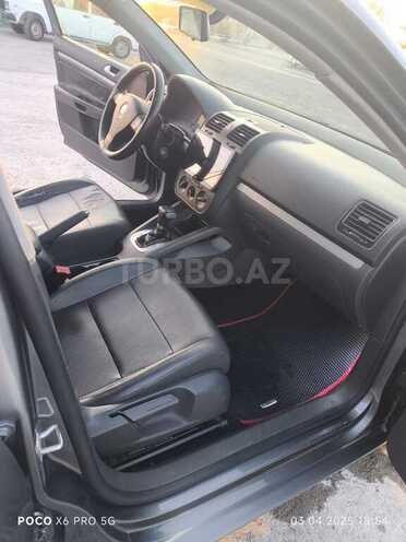 Volkswagen Jetta 2006, 333,600 km - 2.5 l - Bakı