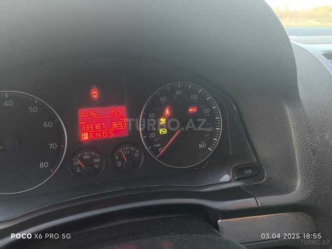 Volkswagen Jetta 2006, 333,600 km - 2.5 l - Bakı