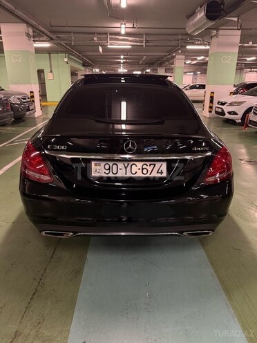 Mercedes C 300 4MATIC 2015, 165,000 km - 2.0 l - Bakı