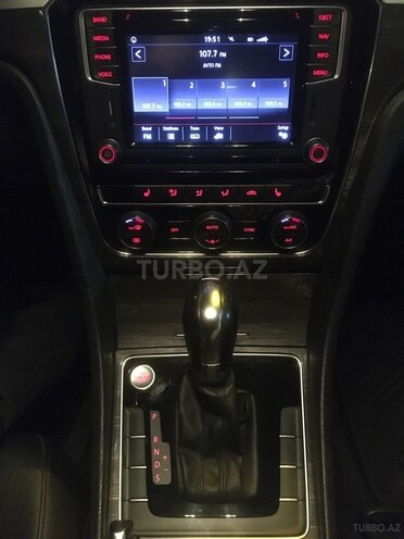 Volkswagen Passat 2016, 139,000 km - 1.8 l - Bakı