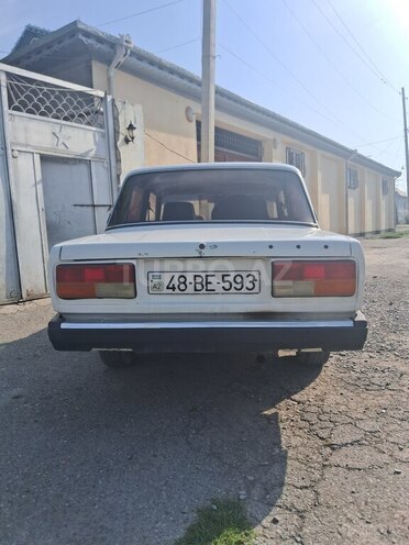 LADA (VAZ) 2107 2002, 98,000 km - 1.6 l - Ucar