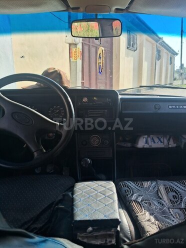 LADA (VAZ) 2107 2002, 98,000 km - 1.6 l - Ucar