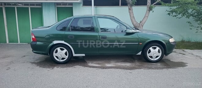 Opel Vectra 1996, 350,000 km - 2.0 l - Bakı