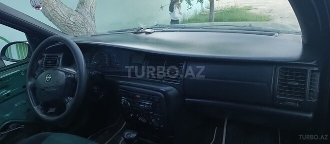 Opel Vectra 1996, 350,000 km - 2.0 l - Bakı