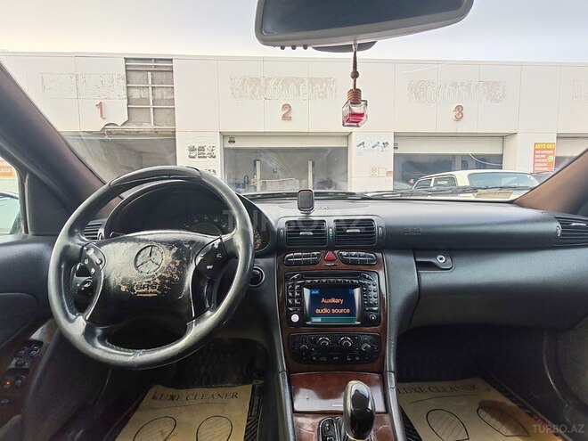 Mercedes C 240 2002, 311,000 km - 2.6 л - Bakı