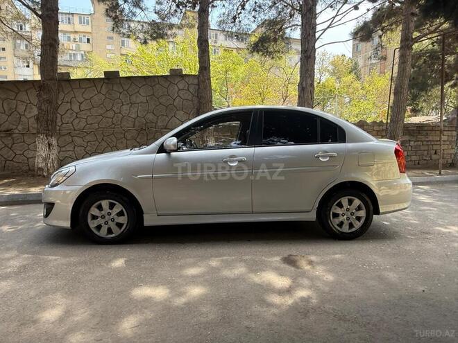 Hyundai Accent 2009, 198,000 km - 1.4 l - Bakı