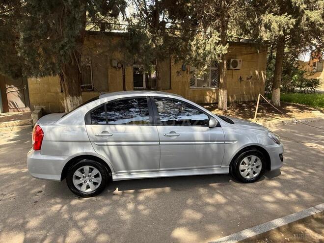 Hyundai Accent 2009, 198,000 km - 1.4 l - Bakı