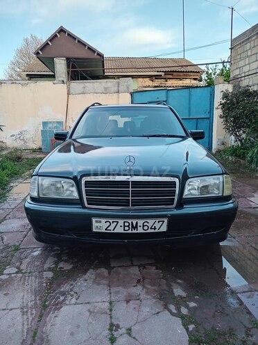 Mercedes C 200 1998, 452,000 km - 2.0 l - Yevlax