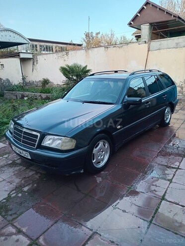 Mercedes C 200 1998, 452,000 km - 2.0 l - Yevlax