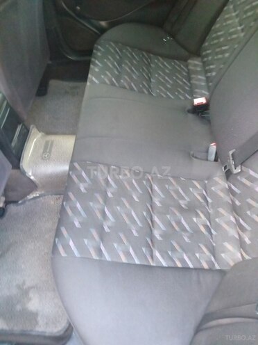 Mercedes C 200 1998, 452,000 km - 2.0 l - Yevlax