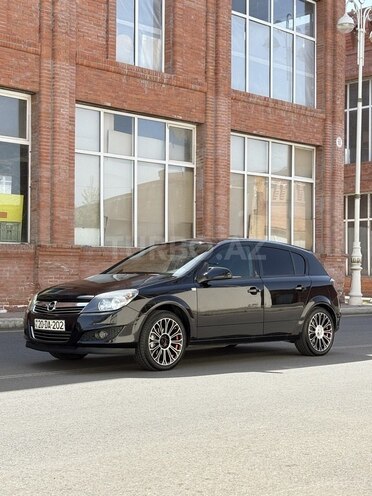 Opel Astra 2010, 289,000 km - 1.4 l - Gəncə