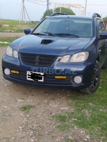 Mitsubishi Airtrek 2002, 268,000 km - 2.0 л - Goranboy