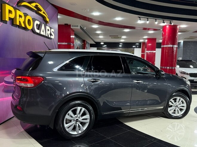 Kia Sorento-7