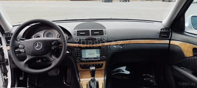 Mercedes E 280 2007, 270,698 km - 3.0 л - Bərdə