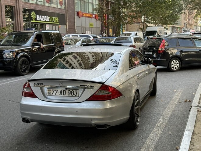 Mercedes  2008, 233,000 km - 3.0 l - Bakı