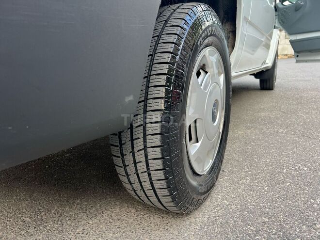 Ford Transit 2007, 185,000 km - 2.4 л - Bakı