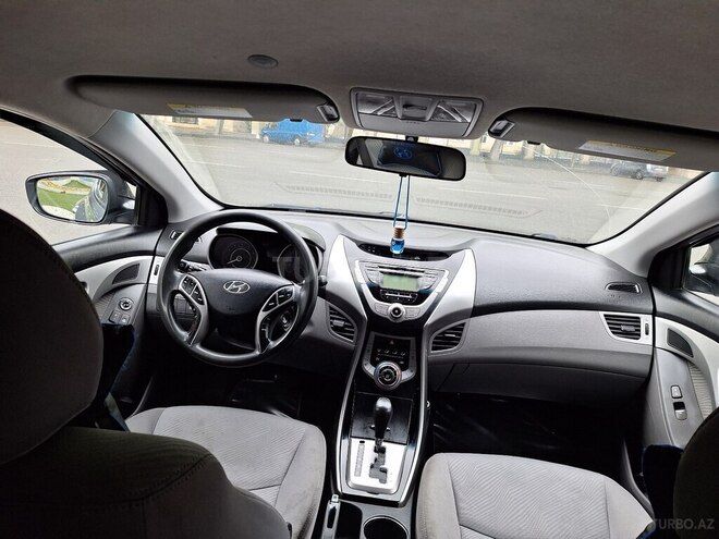 Hyundai Elantra 2012, 252,000 km - 1.8 л - Mingəçevir