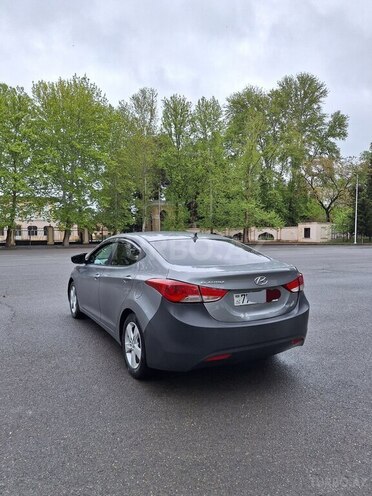 Hyundai Elantra 2012, 252,000 km - 1.8 л - Mingəçevir