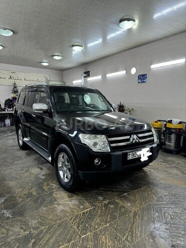 Mitsubishi Pajero 2007, 268,000 km - 3.0 l - Bakı