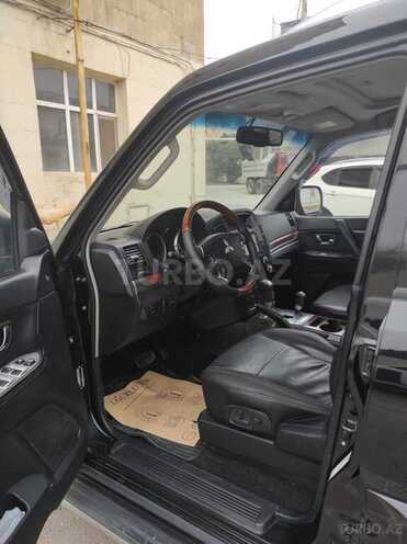 Mitsubishi Pajero 2007, 268,000 km - 3.0 l - Bakı