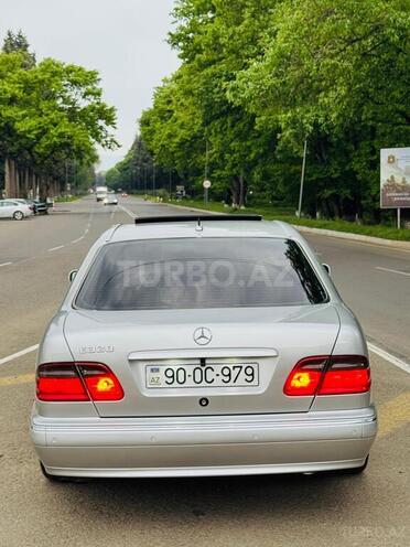 Mercedes E 320 2000, 264,613 km - 3.2 l - Masallı