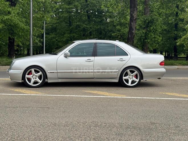 Mercedes E 320 2000, 264,613 km - 3.2 l - Masallı