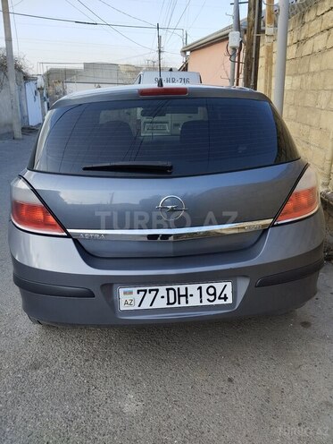 Opel Astra 2006, 318,000 km - 1.3 l - Bakı