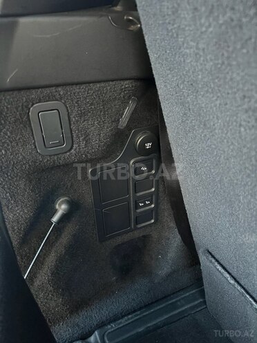 Land Rover Discovery 2020, 101,900 km - 3.0 л - Bakı