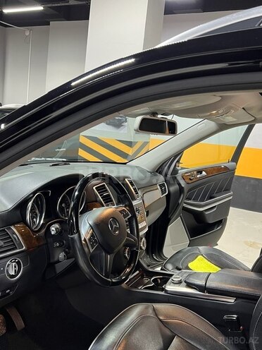 Mercedes GL 500 4MATIC 2013, 165,000 km - 4.7 l - Bakı