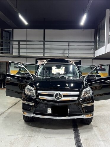 Mercedes GL 500 4MATIC 2013, 165,000 km - 4.7 l - Bakı