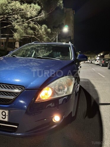 Kia Ceed 2009, 250,000 km - 1.6 л - Bakı