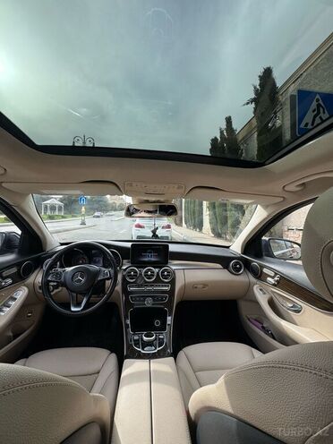 Mercedes C 300 2017, 110,000 km - 2.0 l - Bakı