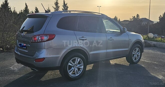 Hyundai Santa Fe 2010, 179,000 km - 2.2 л - Bakı