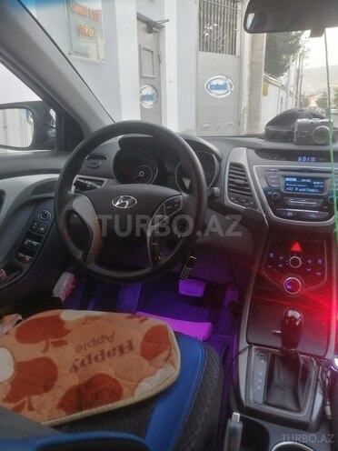 Hyundai Elantra 2015, 241,965 km - 1.8 l - Bakı