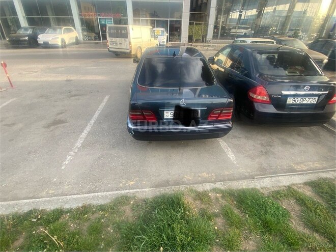 Mercedes E 320 1998, 305,800 km - 3.2 l - Bakı