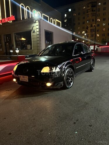 Volkswagen Passat 2004, 200,000 km - 1.8 l - Bakı