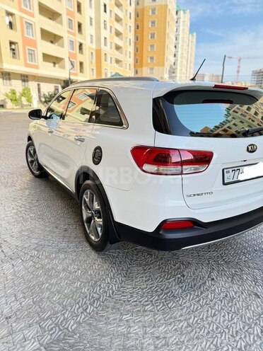 Kia Sorento-6