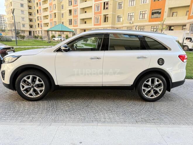Kia Sorento-4