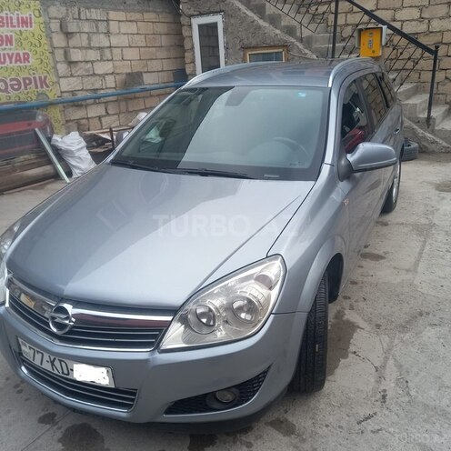Opel Astra 2010, 200,000 km - 1.3 л - Bakı